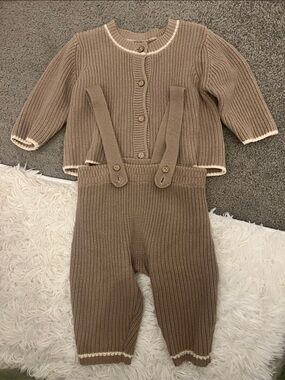 Kids Knit Two-Piece Suspender Set in Taupe with Cream Trim
